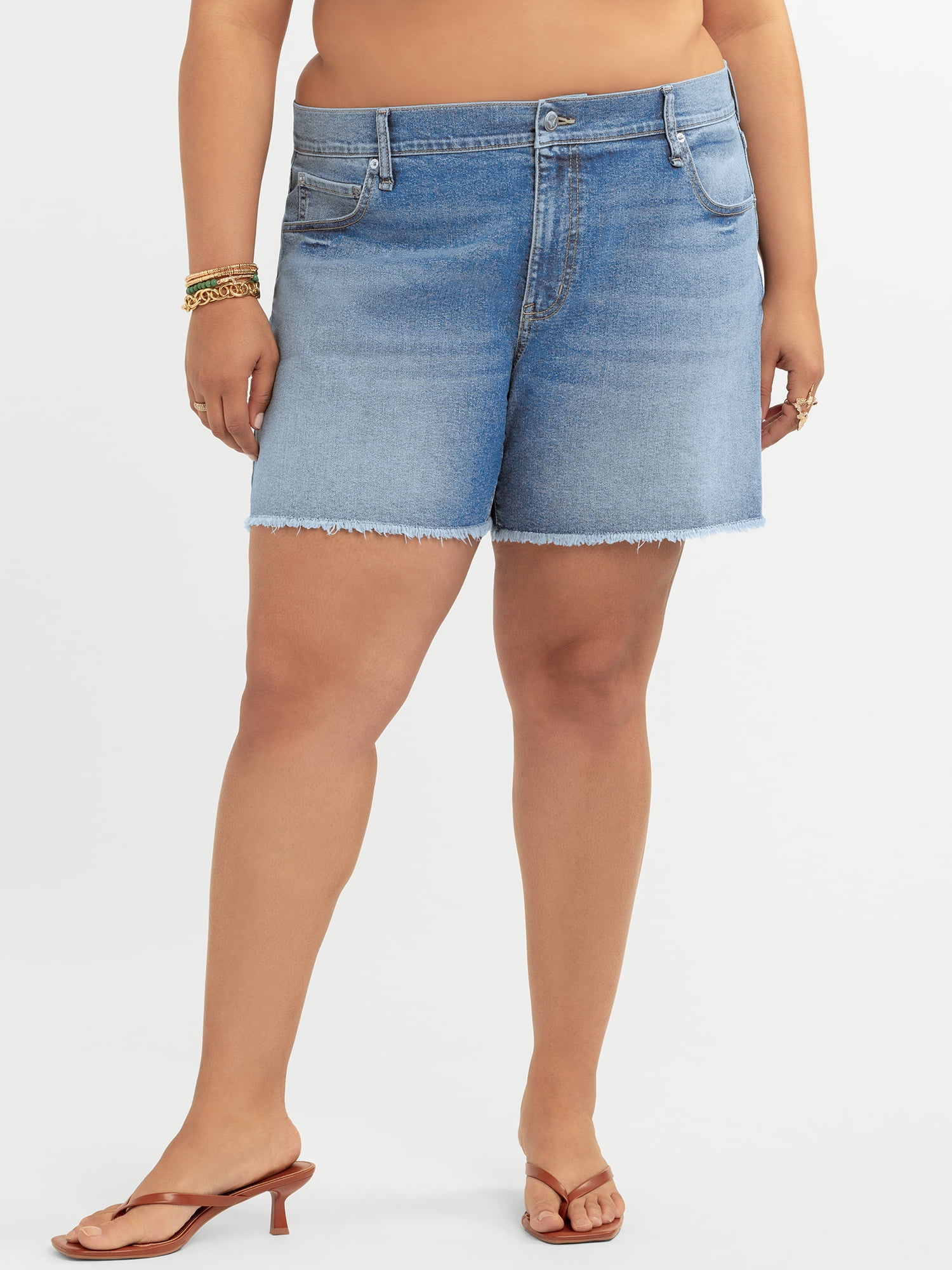 Jessica Simpson Women's and Women's Plus Ivy Bermuda Short, Sizes 2-24W