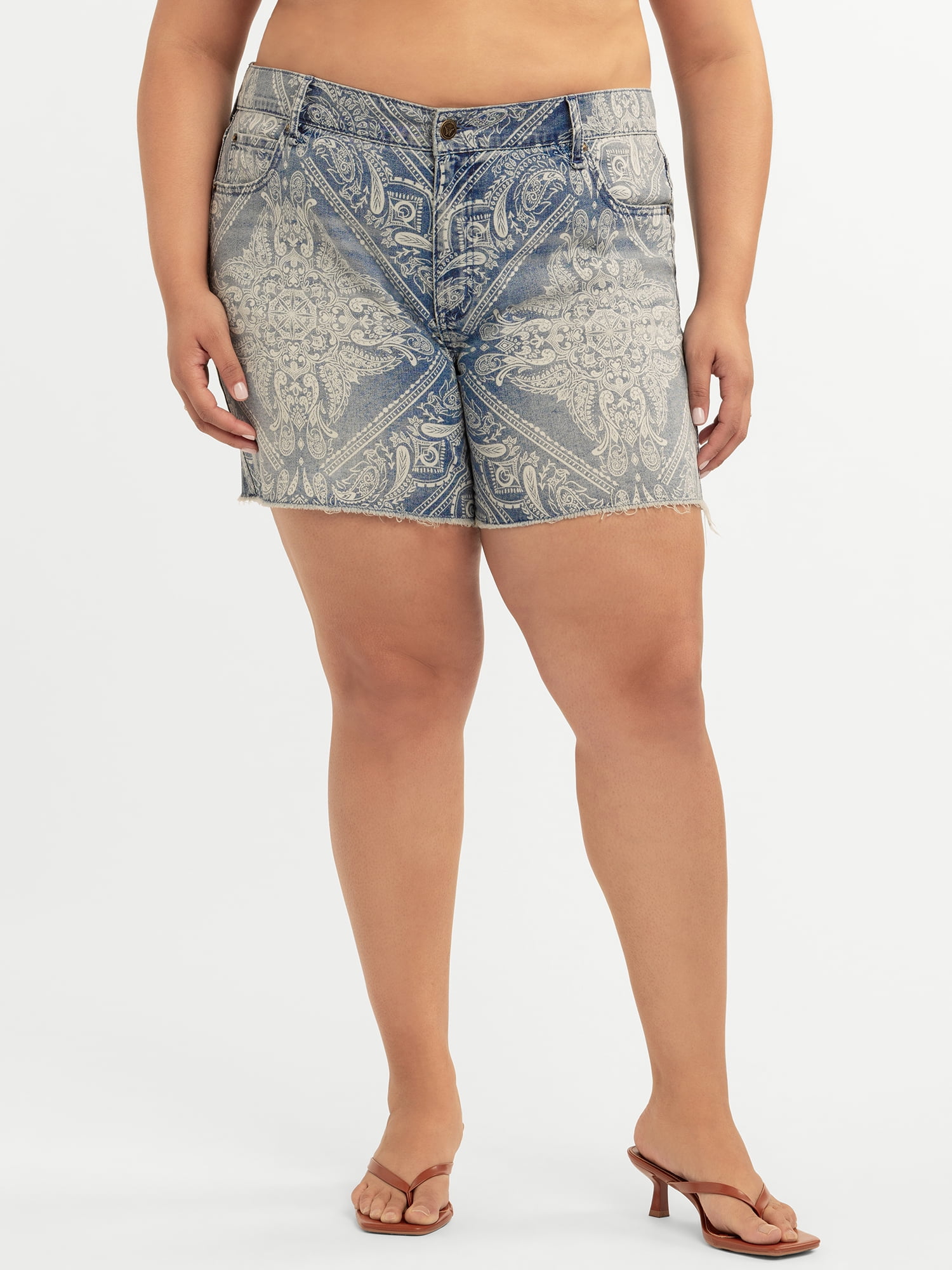 Jessica Simpson Women's and Women's Plus Ivy Bermuda Short, Sizes 2-24W