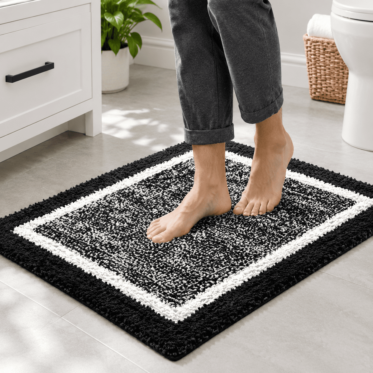 Pyjamas At Jet Jet Black Bath Runner 59