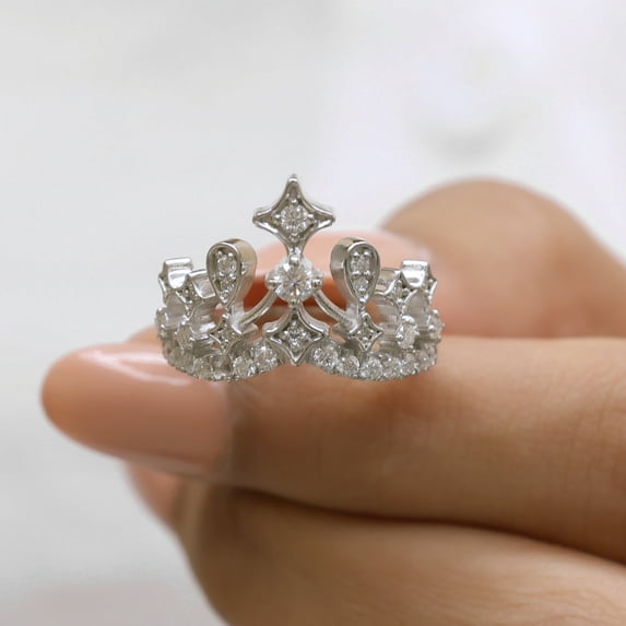 Jewelegant Moissanite Crown Band - Moissanite Stackable Wedding Band - Antique Design Band, Ring for Women, Anniversary Gift Ring