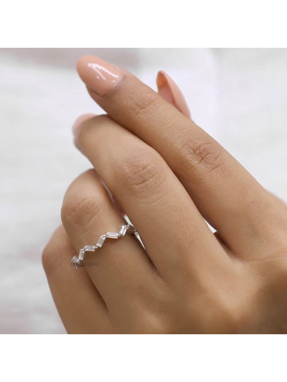 Solitaire Moissanite Engagement Ring - 1CT D Color VVS1 Clarity, 18K Gold Plated Anniversary Ring - Ideal Gift for Women