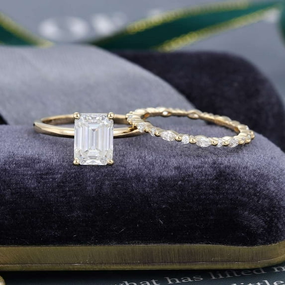 Jewelerix 2 CT Emerald Cut Ring Unique Moissanite Diamond Engagement Ring Handmade Jewelry Mother's Day Surprise Gift