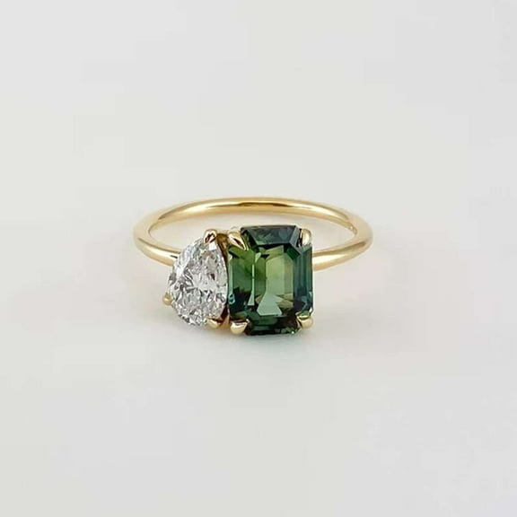 Jewelerix Emerald&Pear Cut Toi Et Moi Ring 2 CT Plated Yellow Gold Moissanite Diamond Engagement Ring Proposal Promise Rings