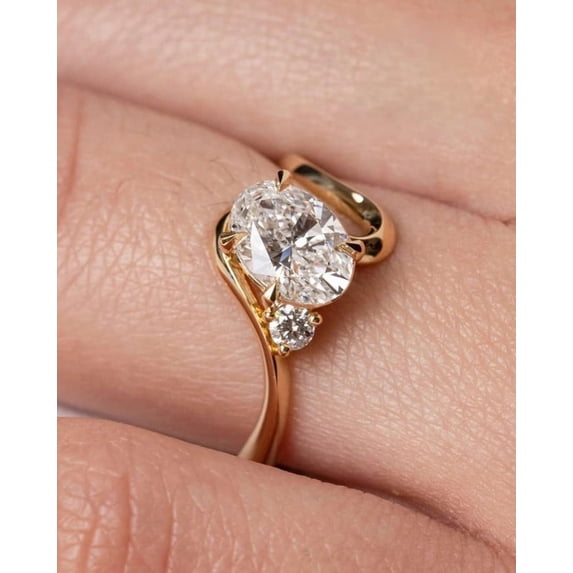 Jewelerix Oval Cut Wedding Gift Ring for Her 10K Yellow Gold Vermeil Elegant Moissanite Diamond Twist Band Modern Solitaire Promise Ring for Women
