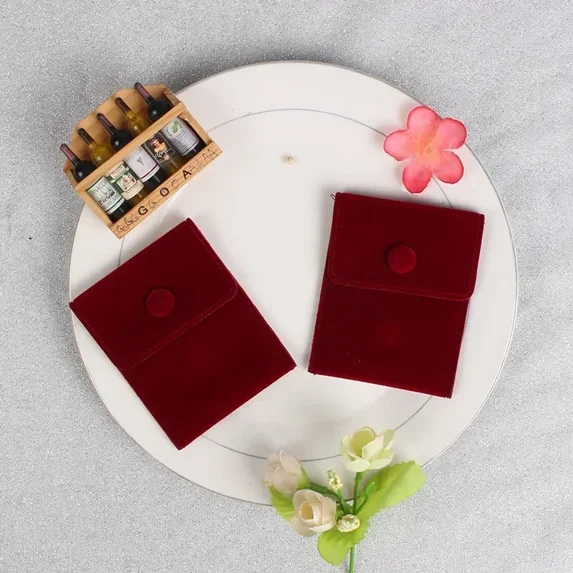 Jewellery Pouch Packaging Bag Soft Velvet Gift Bracelet Necklace Earrings Rings Storage Button Velvet Bag Gift Box Jewelry Box Deep Red 8X10CM