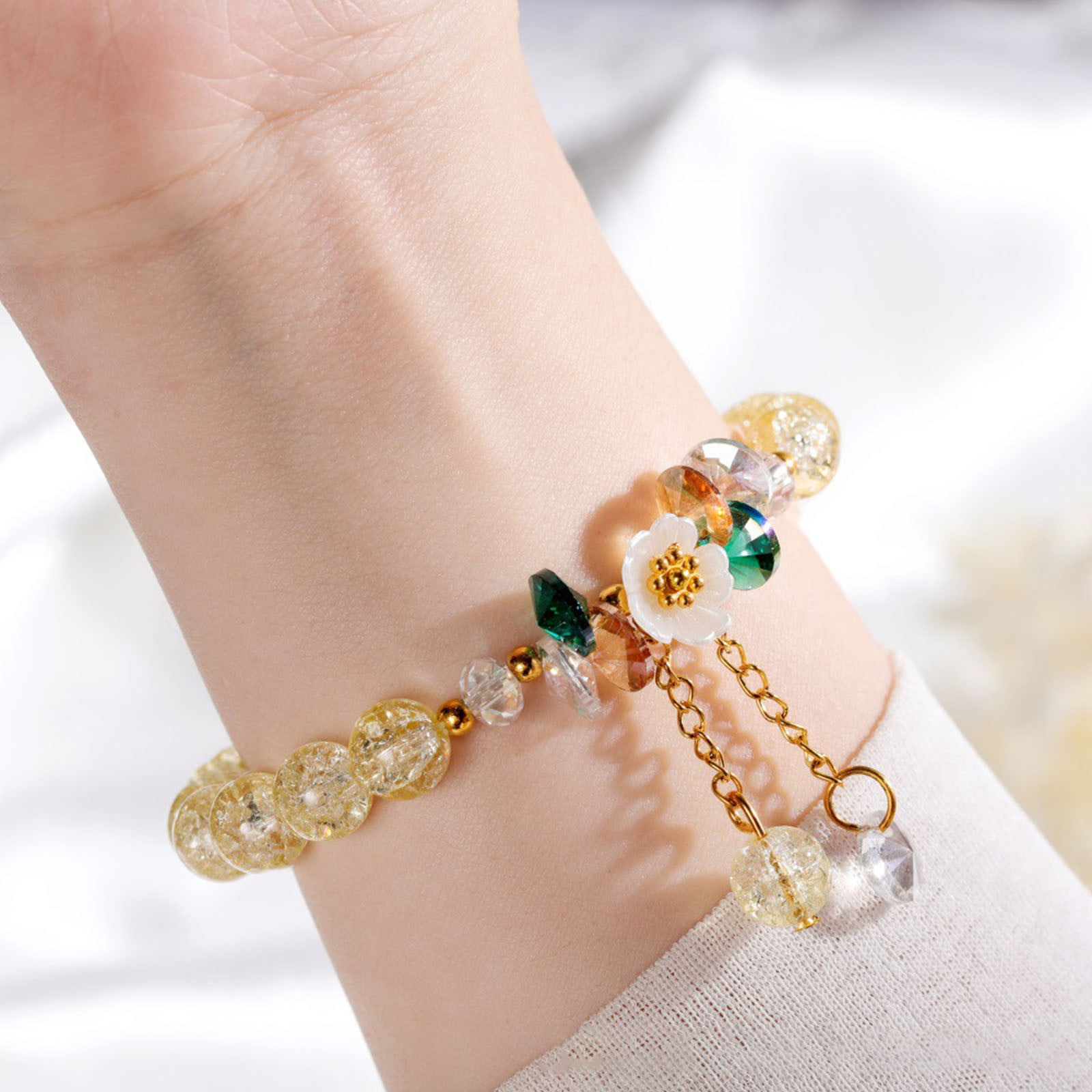 Vintage Flower Bangle Bracelets With Charms Link Bracelet With Resin Pearl  Beads And Bangles Fashionable Female Jewelry Accessory For Women And Girls  Perfect Gift For 2023 From Value222, $6.95 | DHgate.Com