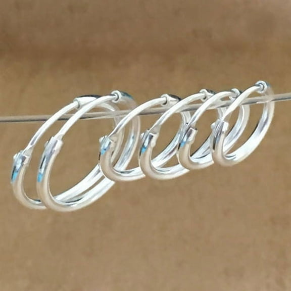 Jiaroswwei 1Pair Unisex Silver Plated Earrings Circle Hoop Rings Lip Nose Ear Studs Piercing