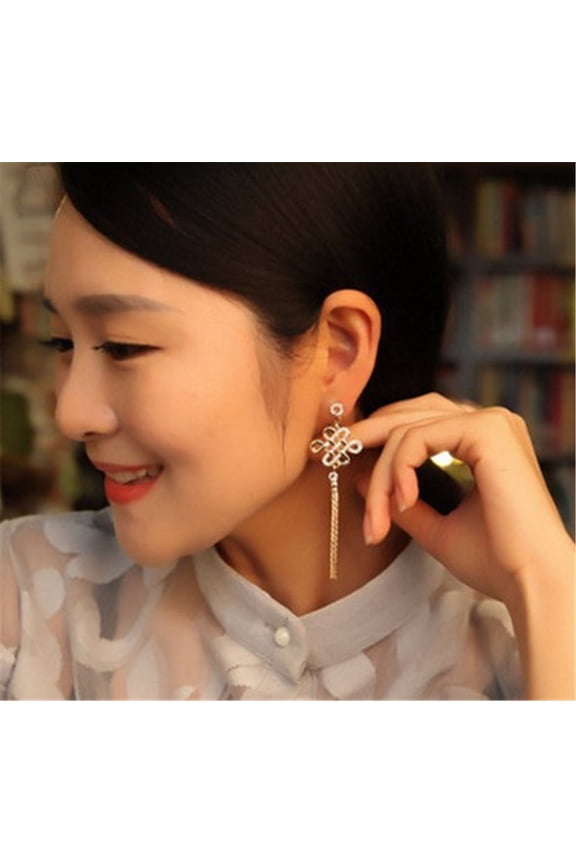 Chinese New Style Ladies Chinese Knot Earrings Lightweight Unique Earrings