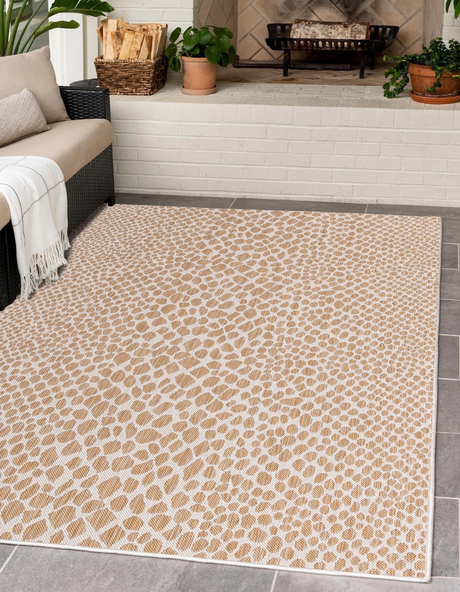 Beige and Ivory Synthetic Flat Woven Outdoor Rug, 8' x 10'