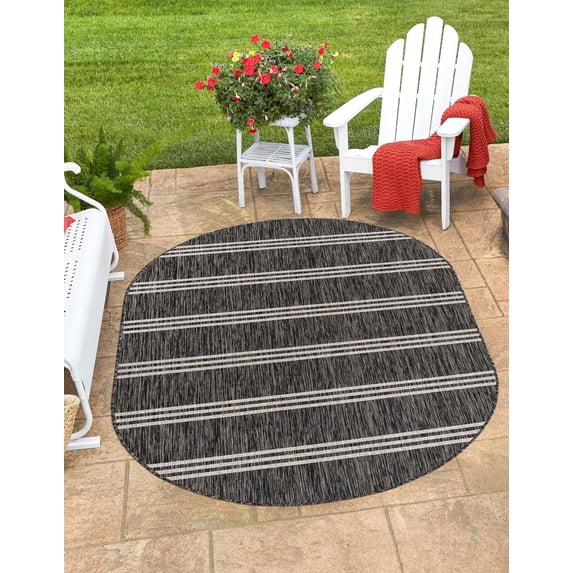 Jill Zarin Outdoor Collection Area Rug - Anguilla (7' 10" x 10' Oval Charcoal/Ivory)