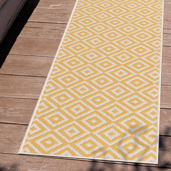 Jill Zarin Outdoor Collection Area Rug - Costa Rica (2' x 6' 1" Runner Yellow Ivory/Ivory)