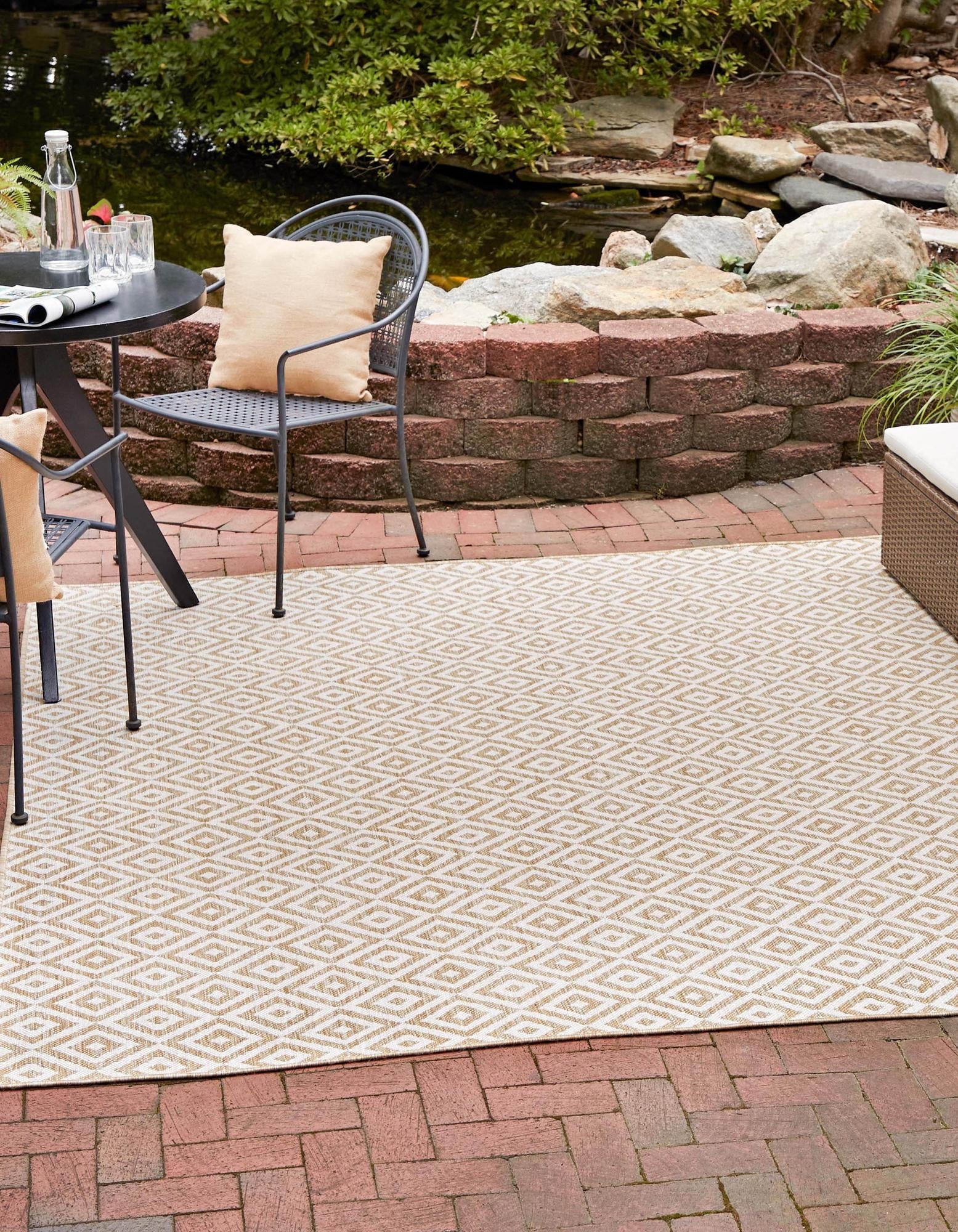 Beige and Cream Geometric Square Outdoor Rug, 8 ft