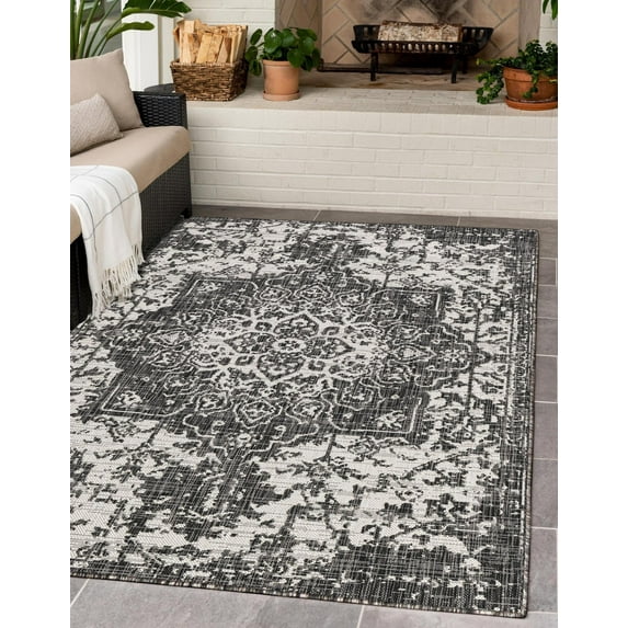 Jill Zarin Outdoor Collection Area Rug - Dubai (2' x 3' 1" Rectangle Charcoal Gray/Ivory)
