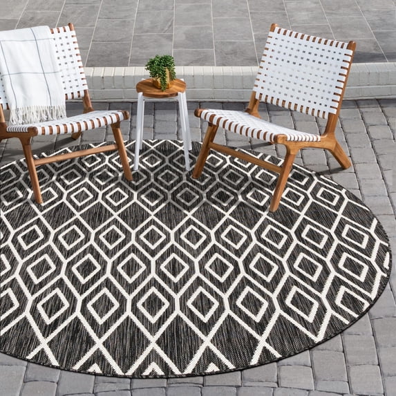 Jill Zarin Outdoor Collection Area Rug - Turks and Caicos (6' 7" Round Charcoal Gray/Ivory)