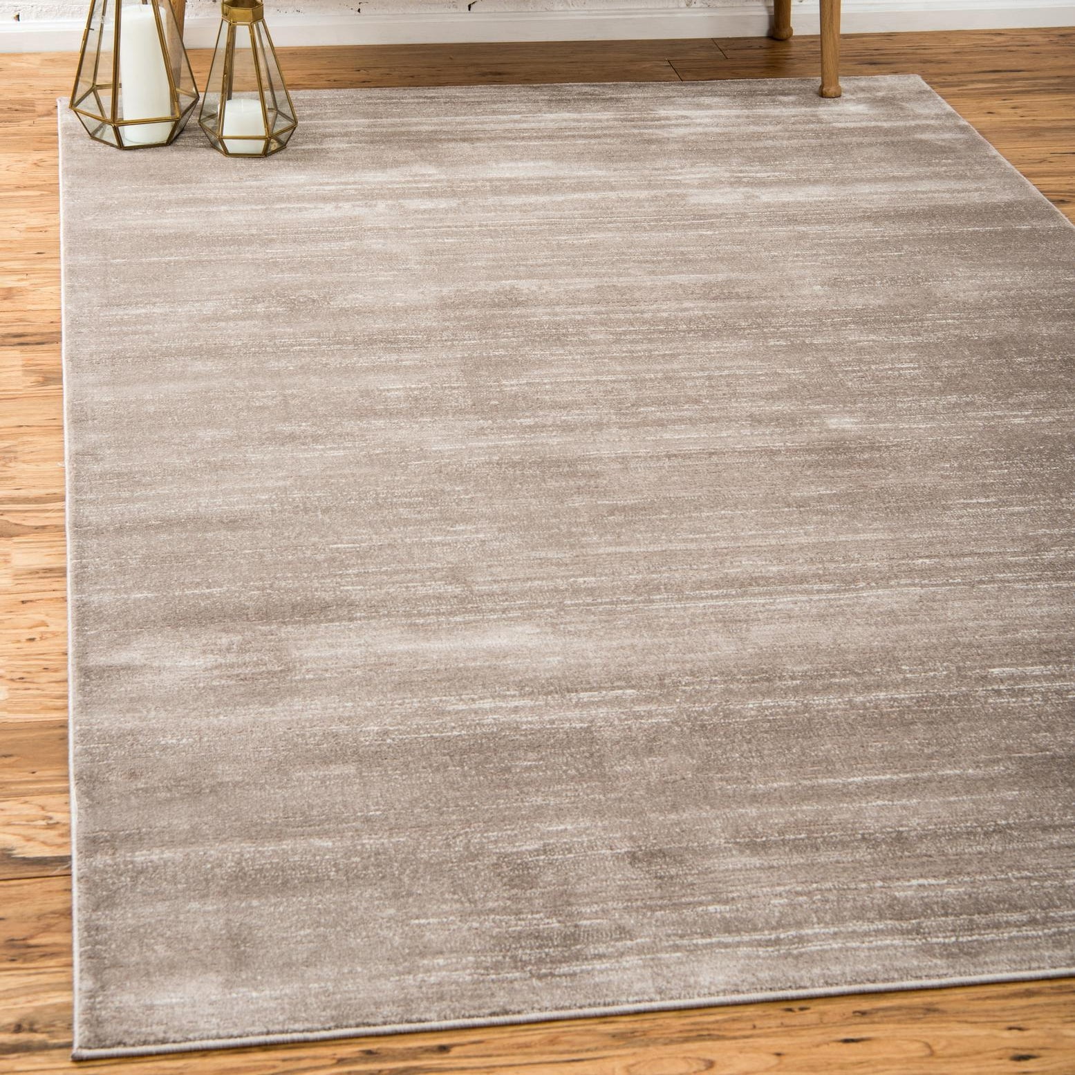 Jill Zarin Uptown Collection Area Rug - Madison Avenue (2' x 3' 1" Rectangle Brown/Ivory)