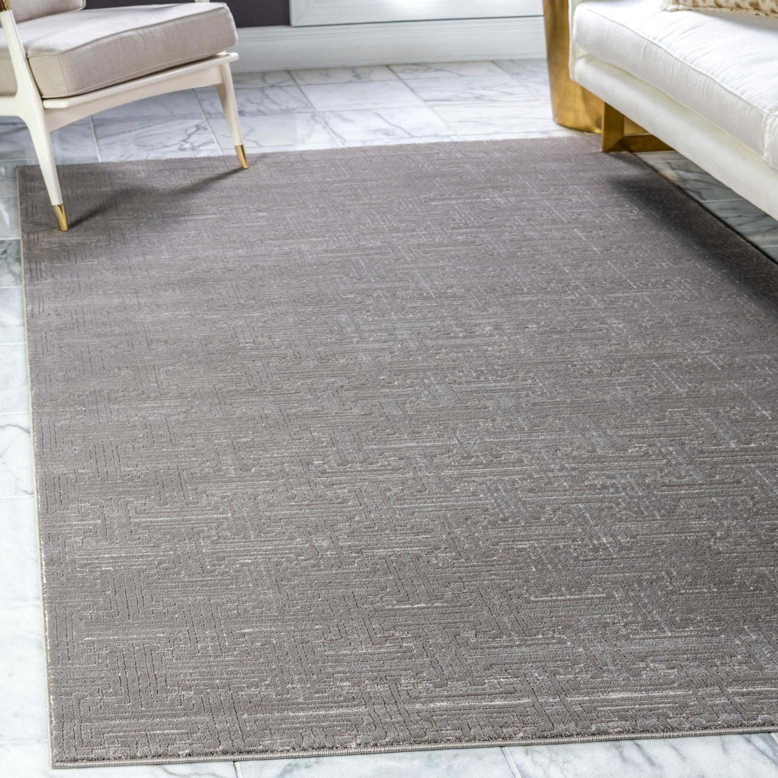 Gray Geometric 8' x 10' Stain-Resistant Synthetic Rug