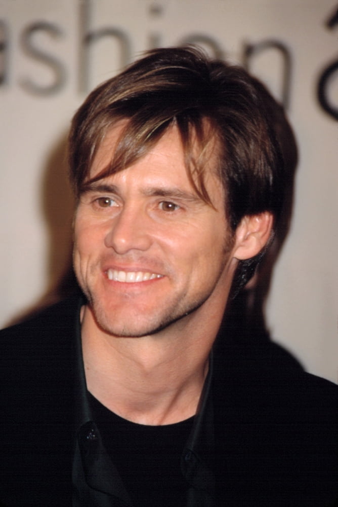 Jim Carrey At The Vh1 Vogue Fashion Awards Canvas Art - (16 x 20)