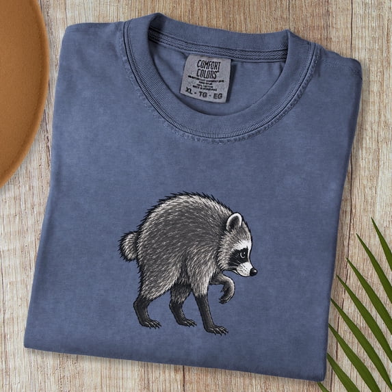 Jimothy Raccoon Comfort Shirt, Seattle Short Spine Raccoon T-Shirt, Animal Lover Gift, Viral Raccoon Meme Graphic Tee
