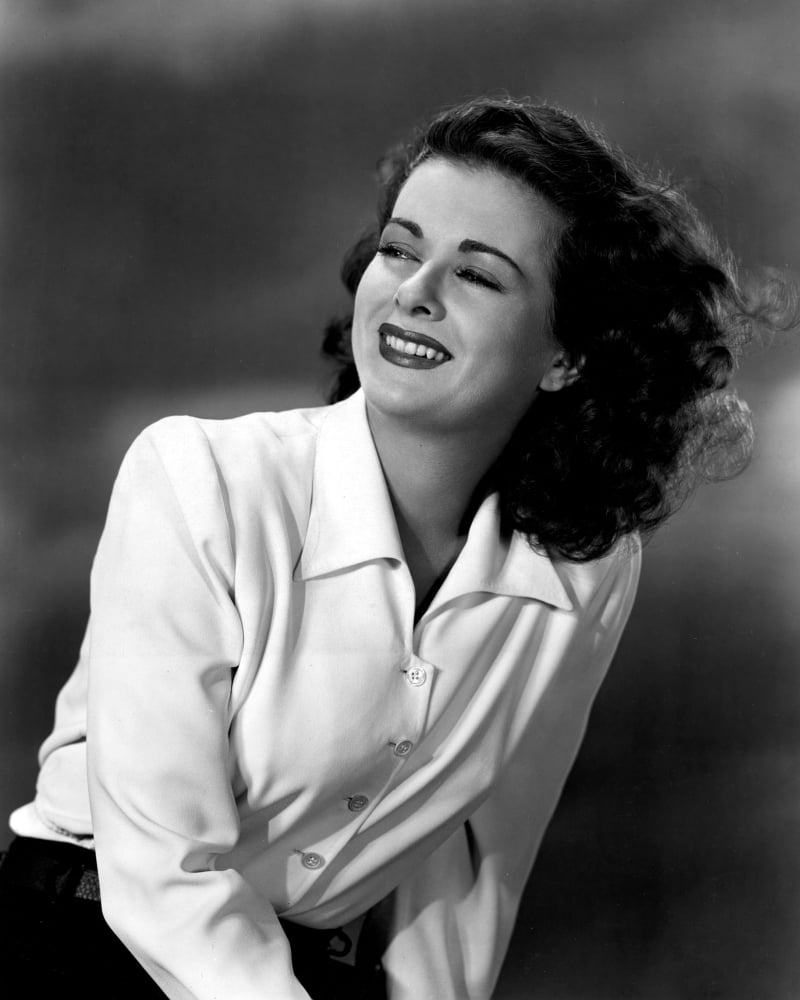 Joan Bennett Canvas Art - (16 x 20)