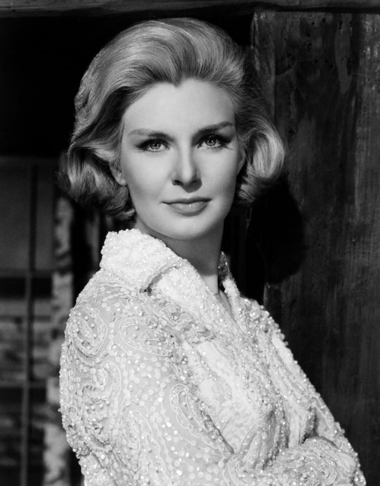 Joanne Woodward Canvas Art - (16 x 20)