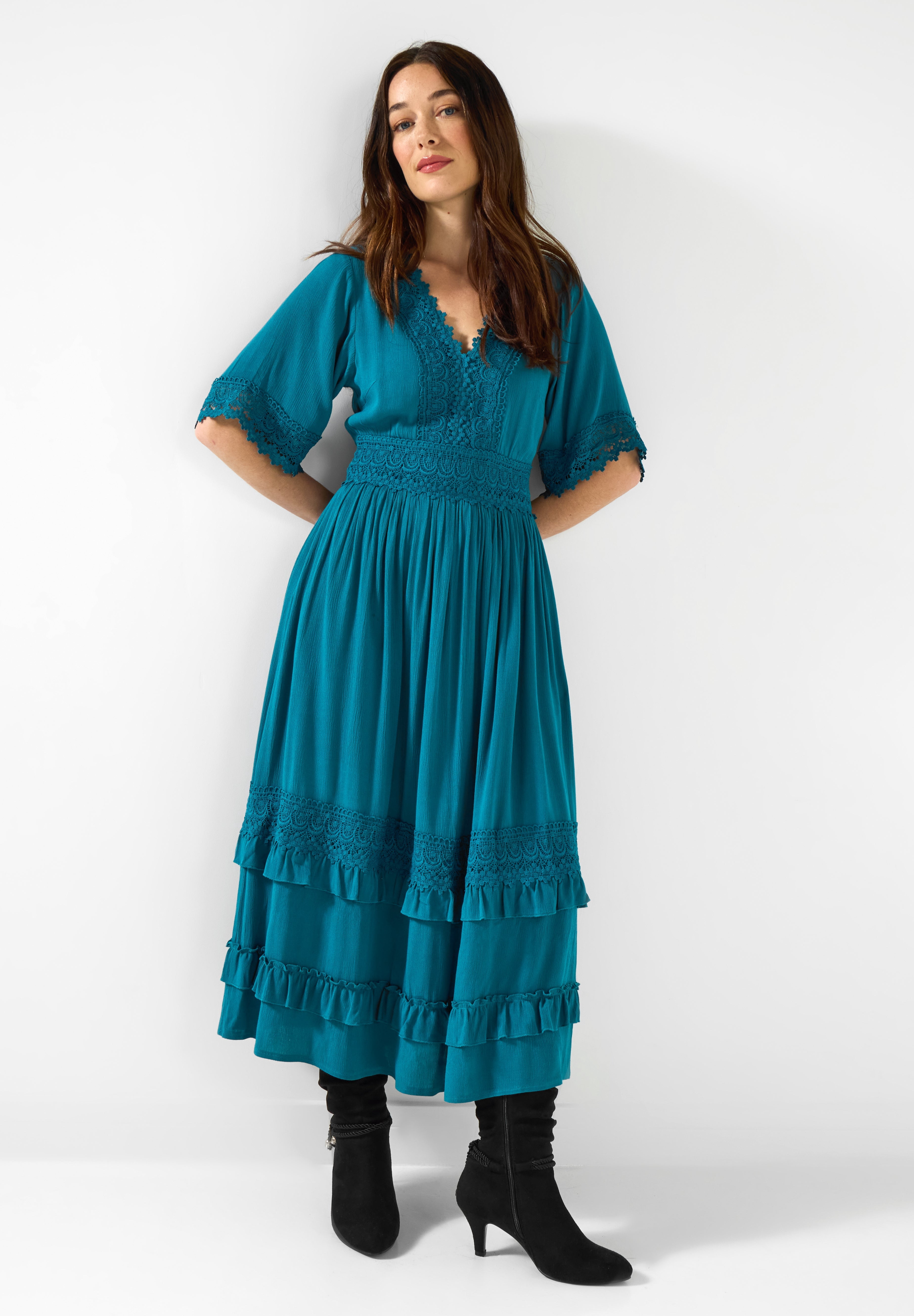 joe browns plus size dresses Women's Crochet Trim Boho Midi Dress Size:Size 10 up look group-605f MALM chest of 6