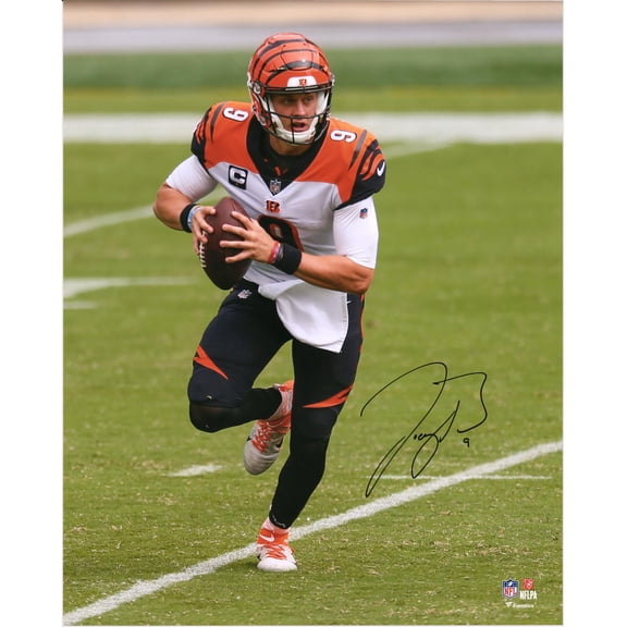 Joe Burrow Cincinnati Bengals Autographed 16" x 20" Vertical Rollout Photograph - Fanatics Authentic Certified