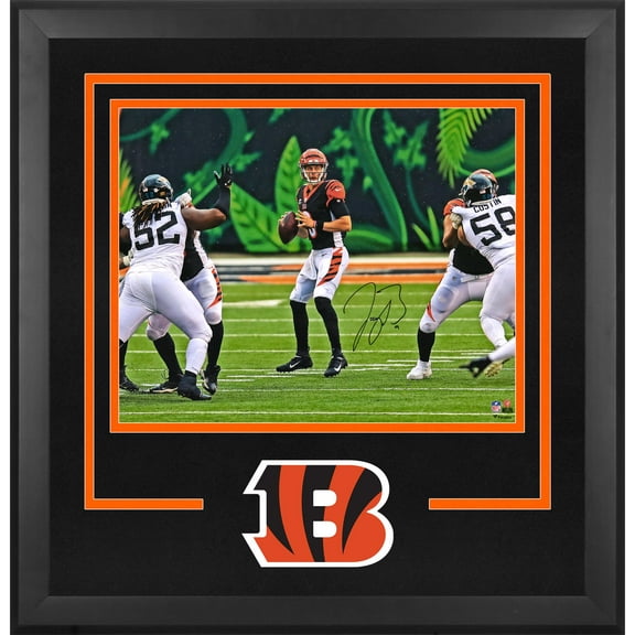 Joe Burrow Cincinnati Bengals Deluxe Framed Autographed 16" x 20" Black Jersey Standing In Pocket Photograph - Fanatics Authentic Certified