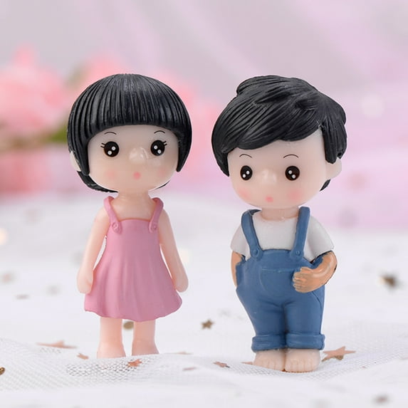 Joernso 2Pcs/Set Resin Boy Girl Couple Model Figurine DIY Miniature Landscape Accessory