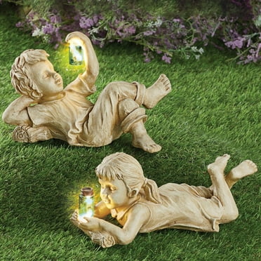 Joernso Garden Sculpture Solar Lighted Kid Design Resin Vintage Boy Girl Statue for Patio