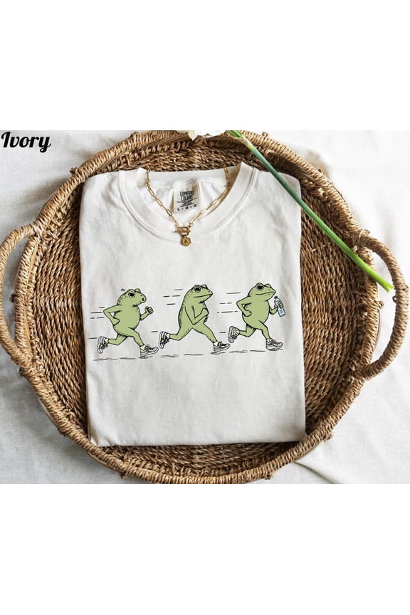 Jogging Frogs Running Graphic Shirt Half Marathon Race Day Style Comfort Colors Unisex Cotton T-Shirt, Size S-3XL