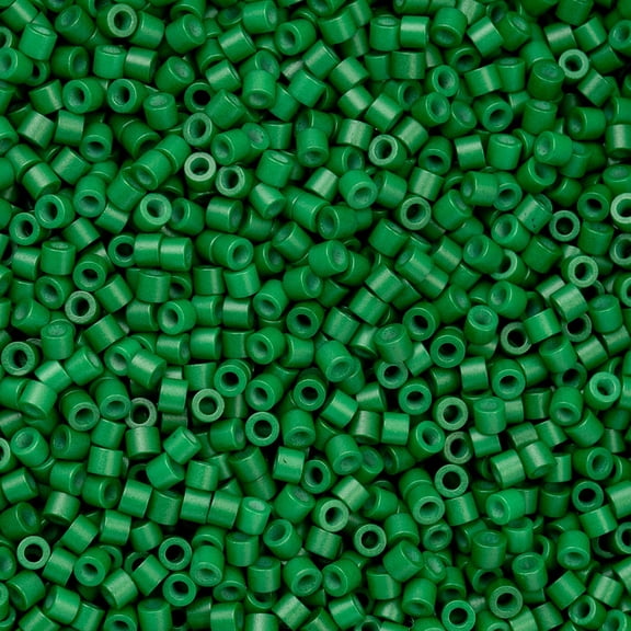 John Bead 25g Cylin Beads Opaque Jade Green 11/0 Glass Bugle Seed Beads for Jewelry Bracelets Necklaces Earrings Making Embroidery Home Decor