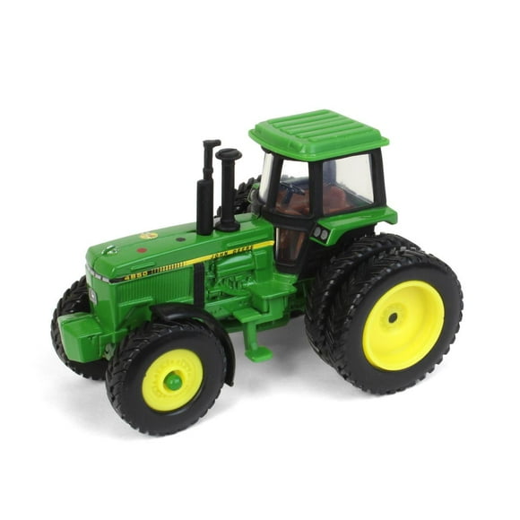 John Deere 1/64 Scale 4850 Tractor with FFA Logo