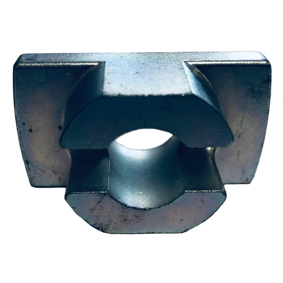 John Deere Original Equipment Retainer - R105230,1