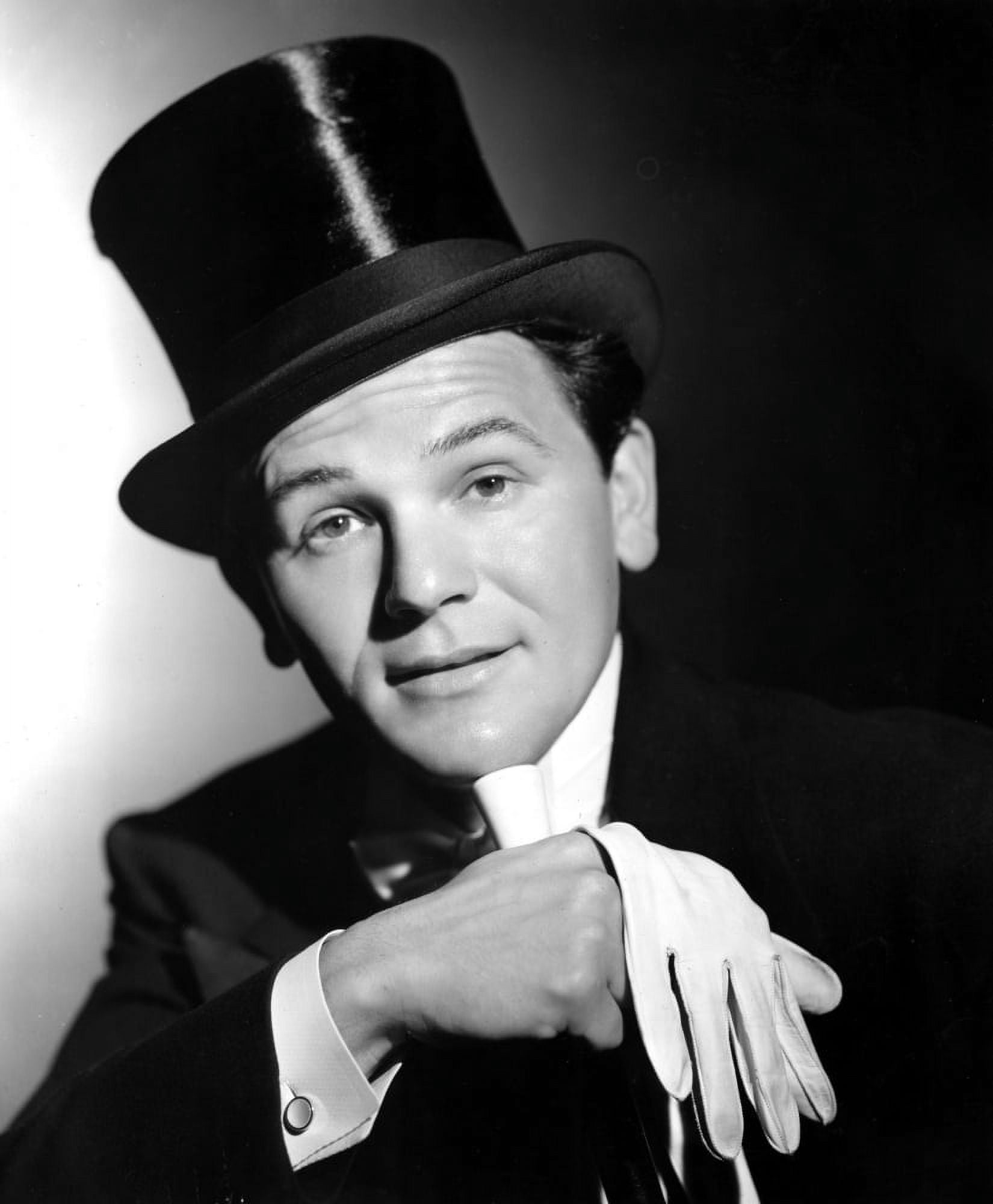 John Garfield In The Early 1940S Canvas Art - (16 x 20)