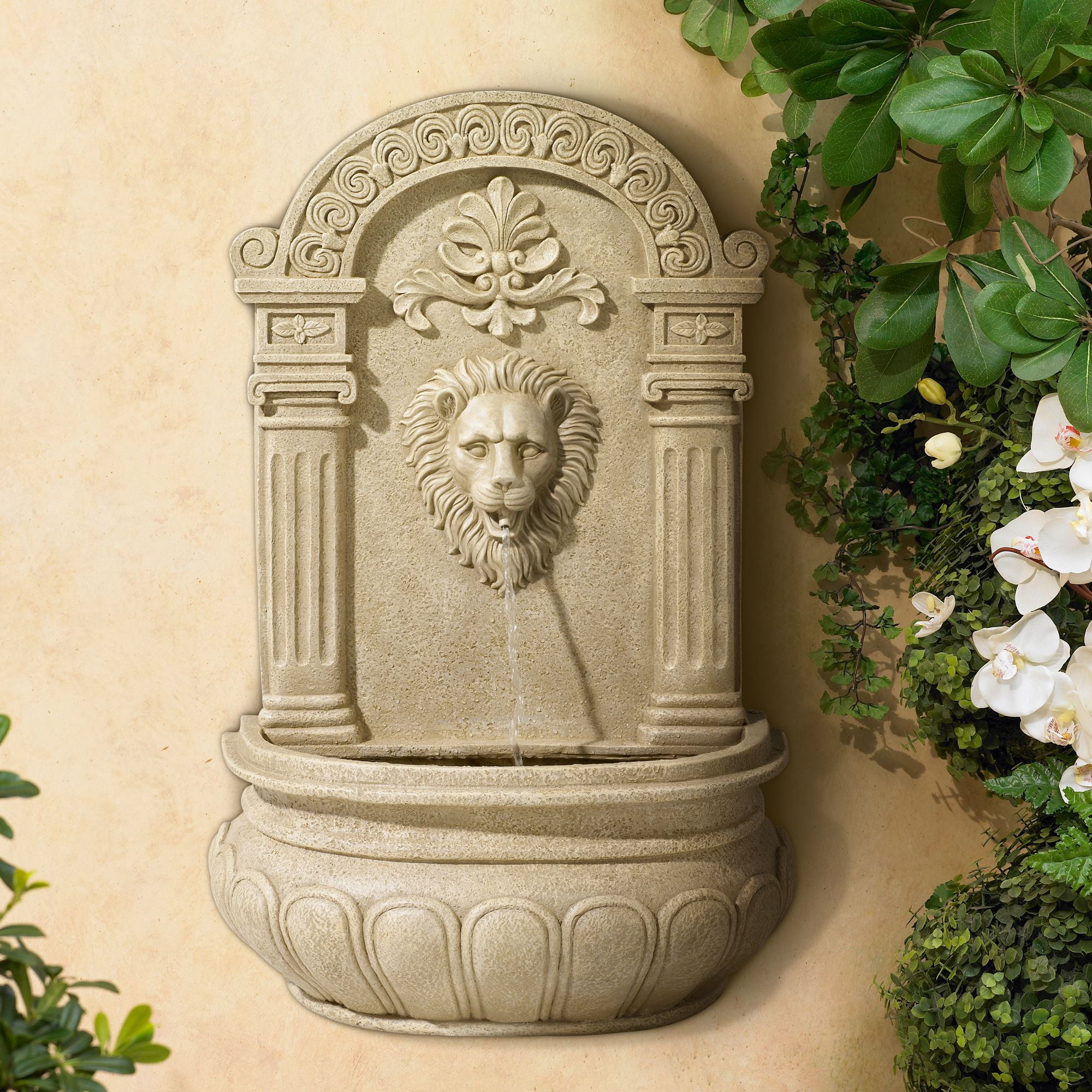 Sandstone Lion Face Outdoor Wall Water Fountain with Ionic Columns