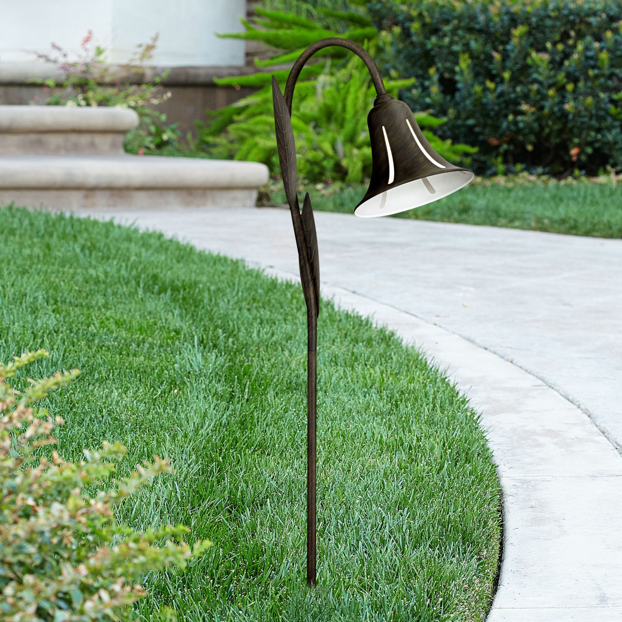 Rustic Dark Rust LED Pathway Tulip Light