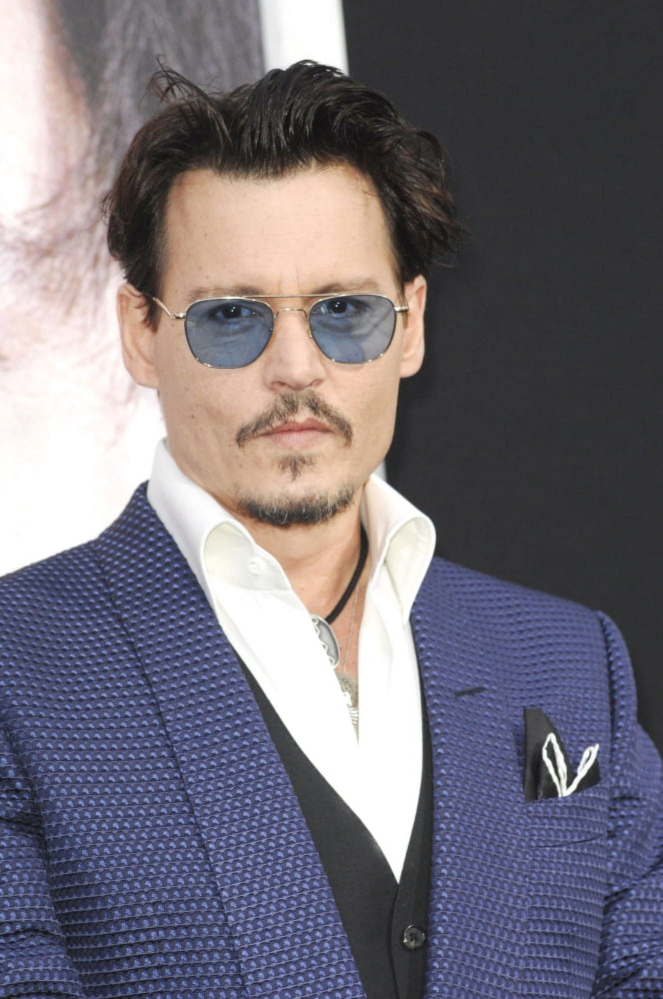 Johnny Depp At Arrivals For Transcendence Premiere Canvas Art - (16 x 20)