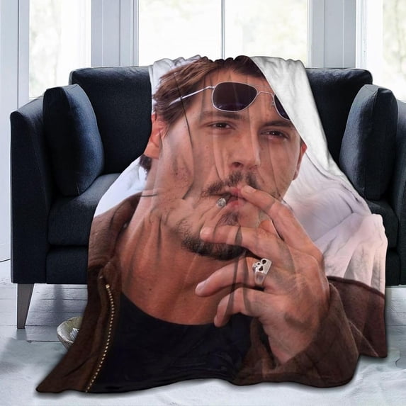 Johnny Depp Blanket Bedding Fleece Blanket Soft Throw Blankets Lightweight Anti-Static Blanket - 3 Sizes