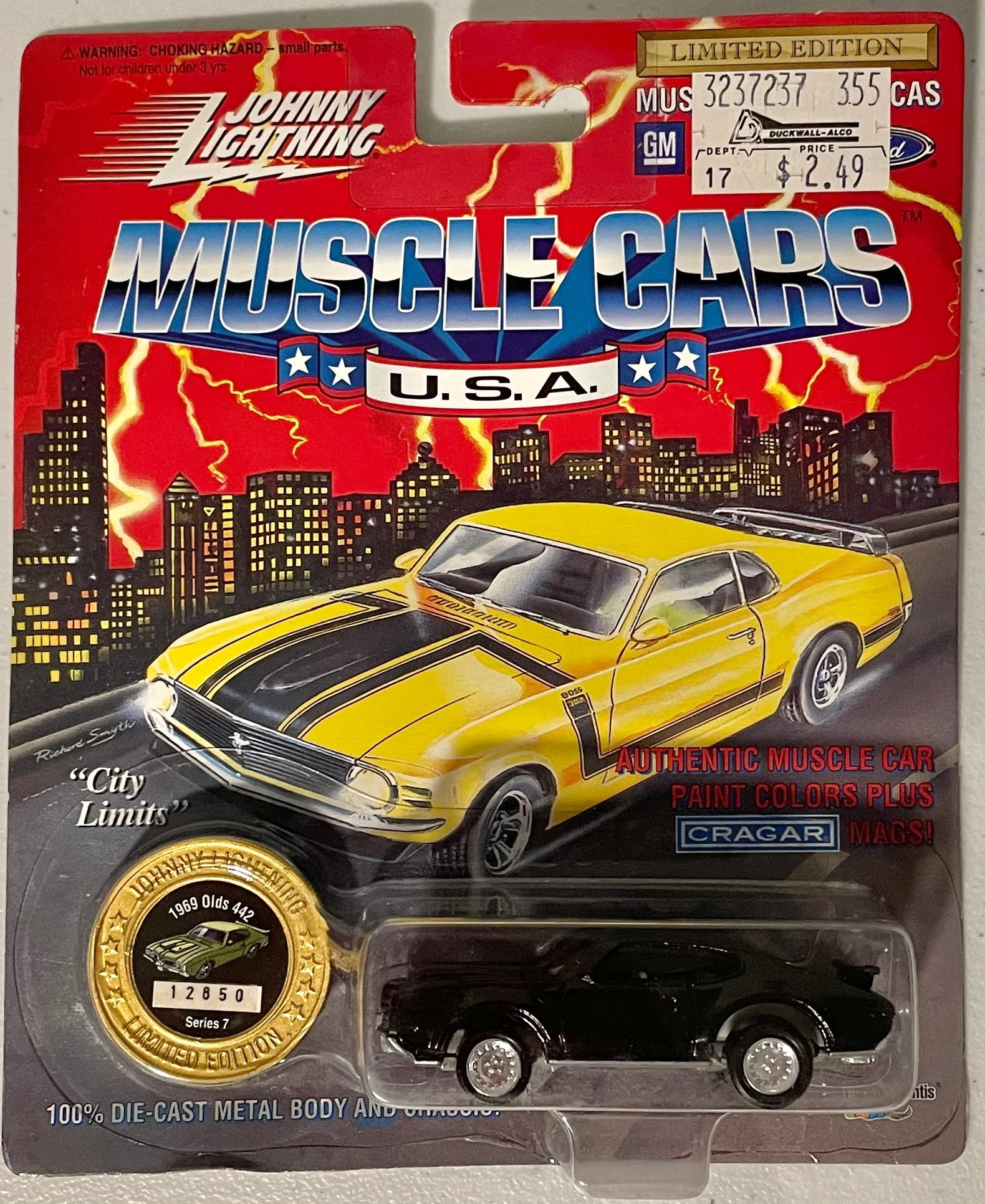 Johnny Lightning 1/64 Muscle Cars USA 1969 Olds 442 Black - Walmart.com