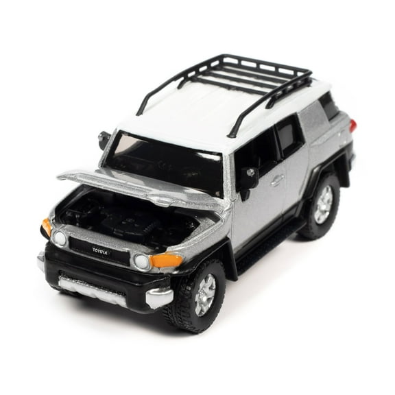 Johnny Lightning 2007 Toyota FJ Cruiser Titanium Silver JLSP278A