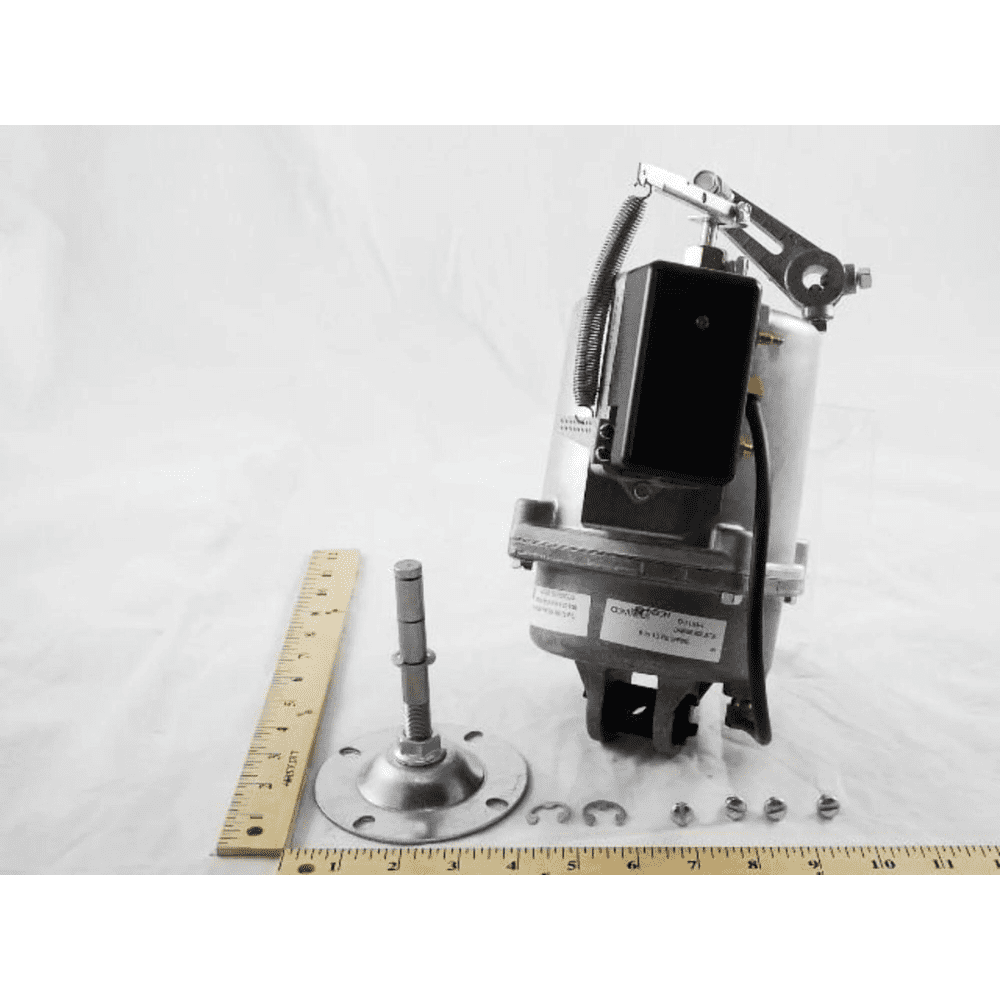 "Johnson Controls D31534 Damper Actuator with 8/13 Positioning for