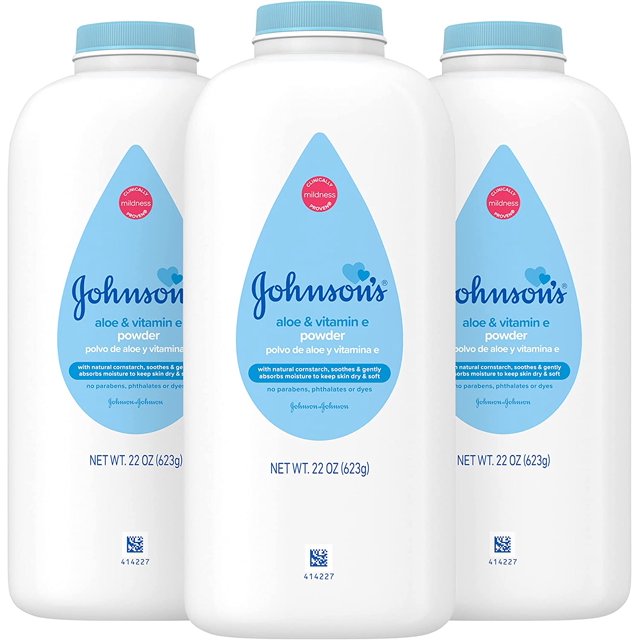 Johnson's Baby Powder, Pure Cornstarch, Aloe & Vitamin E, 22 Ounce