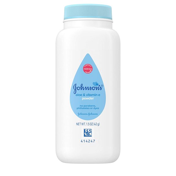 Johnsons Baby Powder with Aloe Vera and Vitamin E, 1.5 oz, 3 Pack
