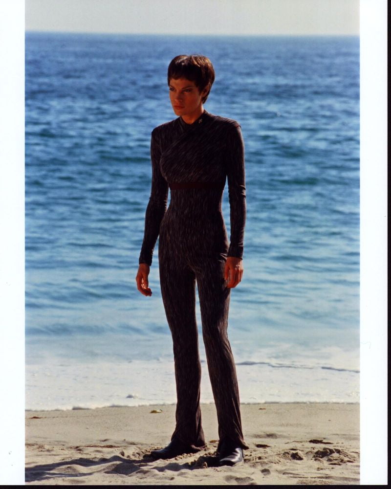 Jolene Blalock On Beach In Star Trek: Enterprise Photo Print (16 x 20) - Item # MVM04327 ...