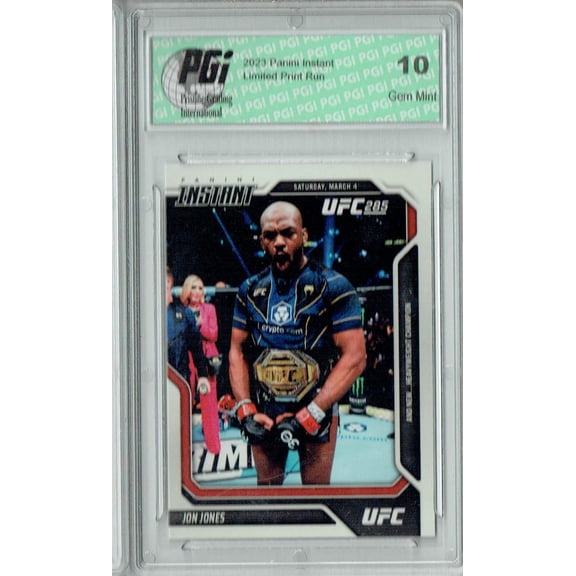 Jon Bones Jones 2023 Panini Instant #29 Heavyweight Champ 1/400 Made Card PGI 10