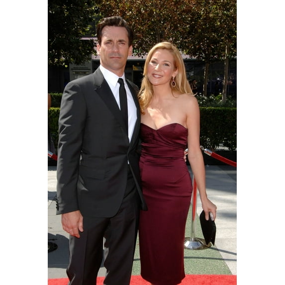 Jon Hamm Jennifer Westfeldt (Wearing A L'Wren Scott Dress) At Arrivals For 2009 Creative Arts
