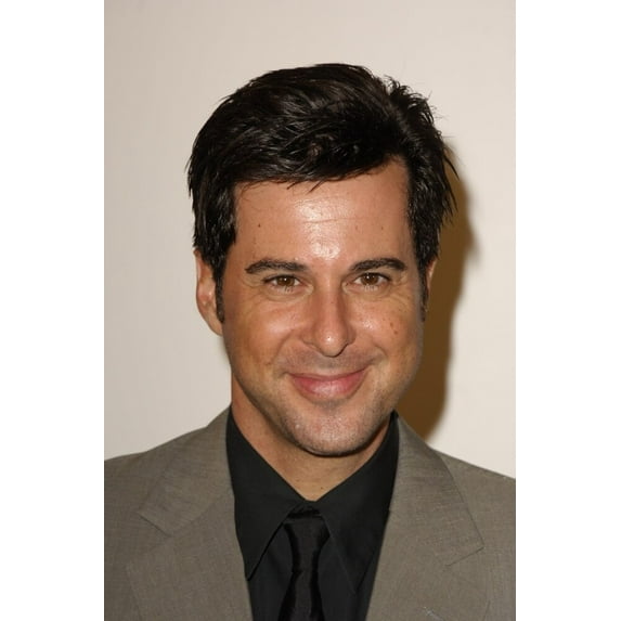Jonathan Silverman At Arrivals For 8Th Annual Lili Claire Foundation Benefit, The Beverly Hilton, Beverly Hills, Ca, October 15, 2005. Photo By Michael GermanaEverett Collection Celebrity (16 x 20)