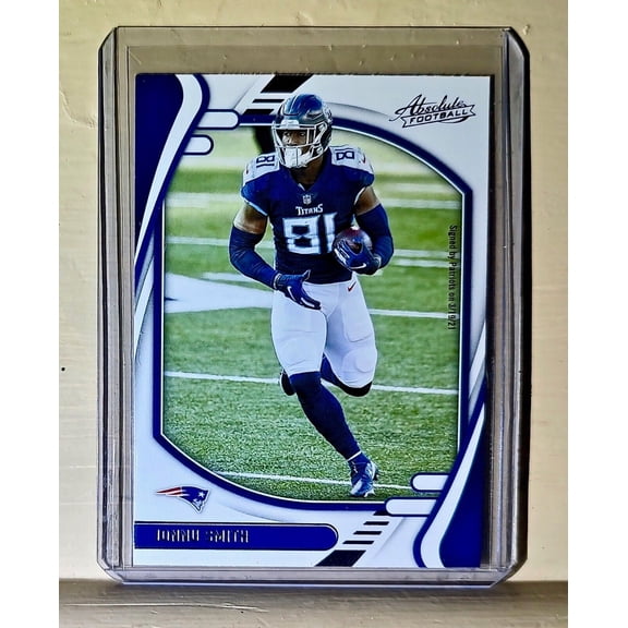 Jonnu Smith 2021 Panini NFL Absolute Football #29 Card Patriots
