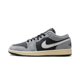 thumbnail image 1 of Jordan MENS Air Jordan 1 Low SE "Light Smoke Grey" HQ2010 012 HQ2010 012 from Stadium Goods, 1 of 8