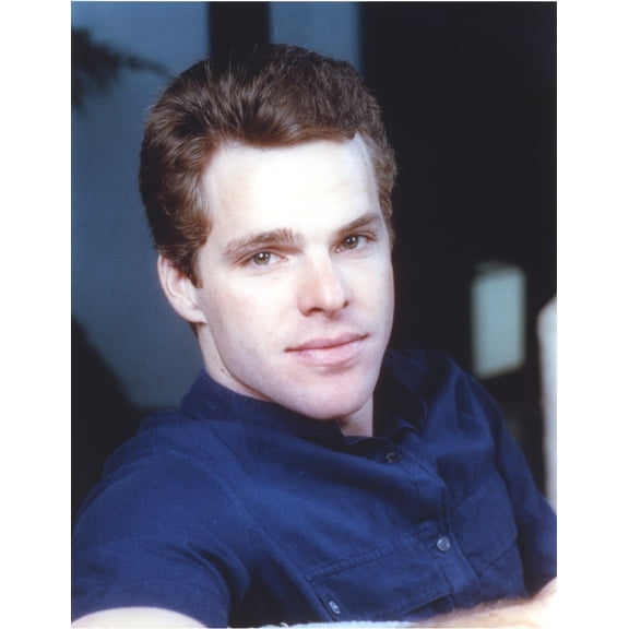 Joseph Bottoms Close Up Portrait Photo Print (24 x 30)
